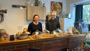 Le salon de thé Athémie à Orsennes accueilli chaleureusement par les habitants - ICI