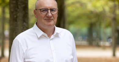 Le sénateur Olivier Rietmann veut renforcer la lutte contre les retards de paiement