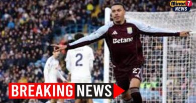 Leeds United Étonné par les Éclats de Villa sur Coup Franc