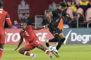 L’équipe canadienne de soccer soutire un match nul à l’Équateur