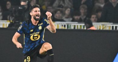 "Les cages se faisaient un peu plus petites ces derniers temps" : fin de la frustration pour Olivier Giroud, auteur d’un doublé rageur face au Paric FC