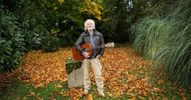 Les chansons préférées de... Hugues Aufray : "Je n'ai choisi que des chefs d'œuvres"  - ici