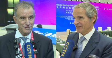 Les dirigeants nucléaires saluent l'institut de fusion chinois.