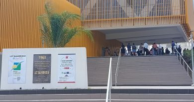 Les élèves de Baimbridge bloqués à Boston à cause du shutdown américain devraient revenir demain