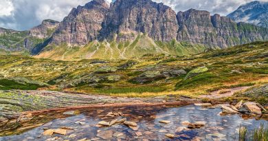 Auvergne-Rhône-Alpes, Lyon, Annecy, Alps, volcano, lake, mountain, ski, village