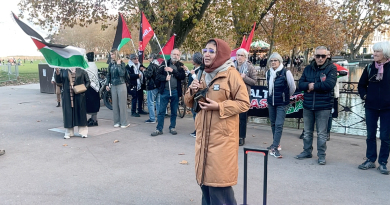 Les manifestants en solidarité avec le peuple palestinien se félicitent de la libération d'Omar Alsoumi