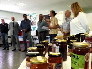 Les meilleurs miels calédoniens récompensés par le centre d’apiculture