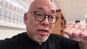 Les ondes stationnaires et le spectre d'émission de l'hydrogène