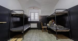 Les prisonniers nord-coréens en Ukraine veulent faire défection | RTS