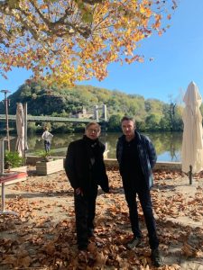 Les textes de chansons écrits par Françoise Sagan rassemblés dans un livre : rencontre avec son fils à Cajarc