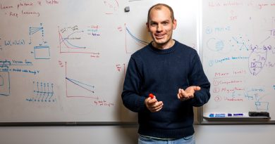 Comprendre les nuances de l'intelligence humaine semblable à celle des machines