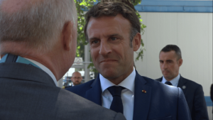 Emmanuel Macron en visite à Varces au sein de la 27e Brigade d'infanterie de montagne le 27 novembre