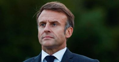 Macron silencieux face à la violence qui frappe la France