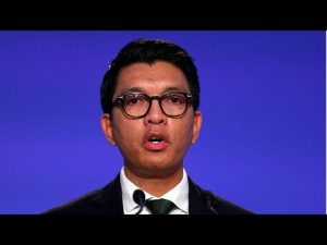 Madagascar : Rajoelina en pourparlers, manifestants en désaccord