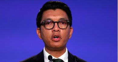 Madagascar : Rajoelina en pourparlers, manifestants en désaccord