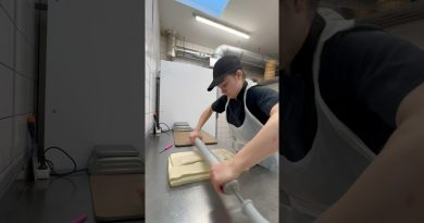 Maîtrisez l'art de tourner vos croissants ! 🥐