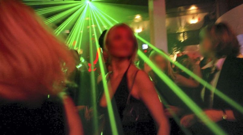 "Maman sort danser" : cette boîte de nuit lance une soirée exclusivement féminine