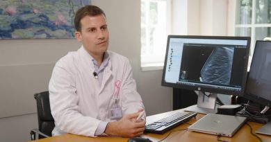 Mammographie : Faut-il y aller ? - CheckUp, le magazine santé