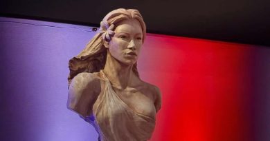 La Marianne polynésienne hissée au rang des symboles nationaux