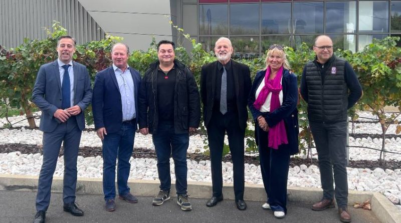 Marseillan - Kléber Mesquida en visite officielle à Marseillan