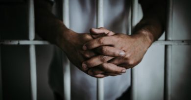 Menaces et violences sur son ex-compagne : prison ferme pour un trentenaire