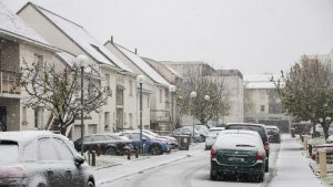 Météo : l’Île-de-France en vigilance orange neige et verglas ce samedi soir, le Poitou et le Centre-Val de Loire en jaune