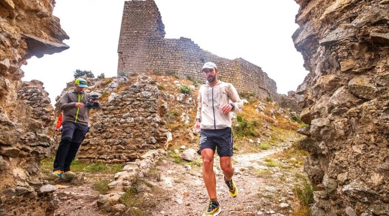 "Mission accomplie" : il parcourt 240 kilomètres en 41 heures pour soutenir la candidature de ces châteaux au patrimoine mondial de l'UNESCO