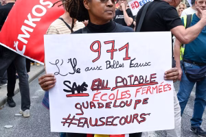 Municipales : en Guadeloupe, la crise de l’eau est une épée de Damoclès pour les élus locaux