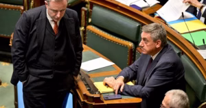 Les débats à la Chambre reprennent ce vendredi à 8h après une journée houleuse