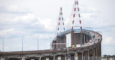 Pays de la Loire, Nantes, Angers, Loire river, castle, vineyard, coast, landscape