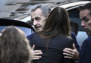 Nicolas Sarkozy : la cour d'appel de Paris se prononcera sur sa libération ce lundi