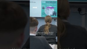 đ Nouvelles leçons sur les fake news, l'IA et la gestion financiĂšre en 2028