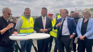 FO appelle à transformer le site de Poissy et remet en question la production automobile chez Stellantis