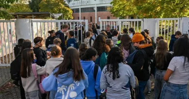 Odeur suspecte au collège Rostand de Trélazé : deux mois après, élèves et enseignants de