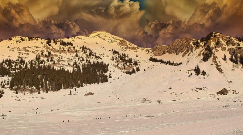 Auvergne-Rhône-Alpes, Lyon, Annecy, Alps, volcano, lake, mountain, ski, village