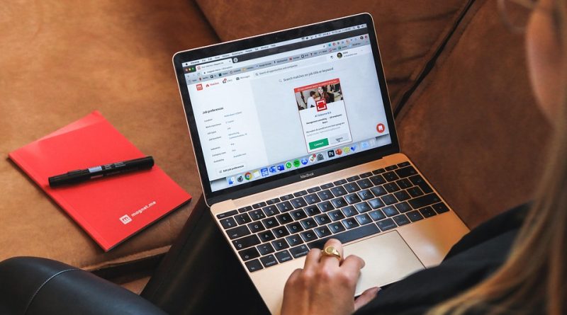 job, job offer, hiring, recruitment, business, office, career, application, resume