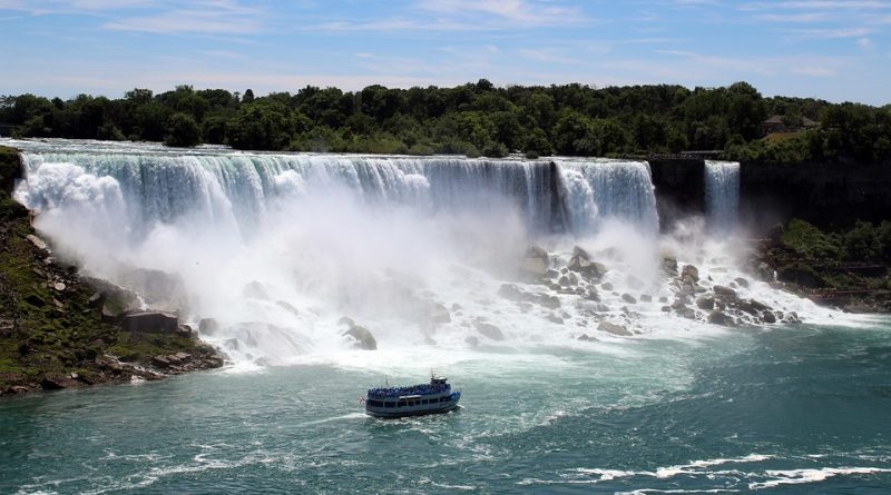 Canada, nature, mountains, Niagara Falls, Northern Lights, maple leaf, cityscape