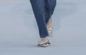 Oubliez les talons et slingbacks : découvrez les chaussures de fête à porter en décembre