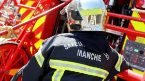 Trois feux de bâtiments agricoles signalés en une heure dans la région de Périers