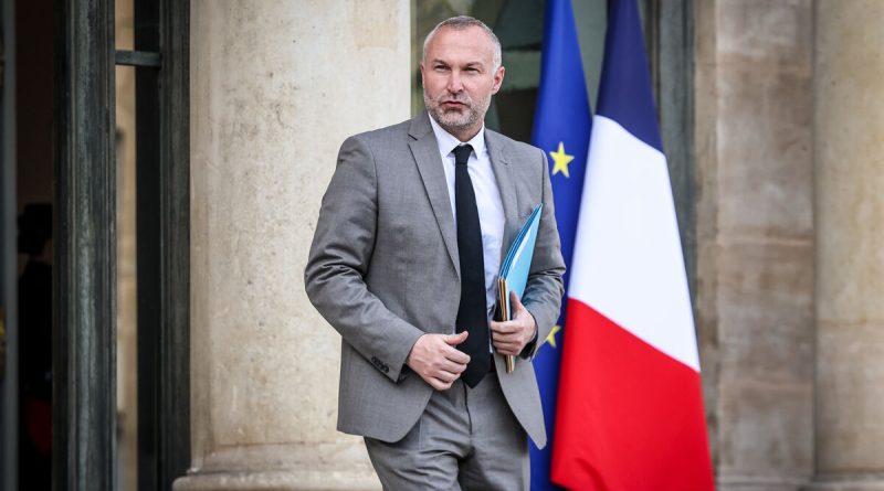 DIRECT. Suspension de la réforme des retraites : le gouvernement constate un soutien majoritaire des députés.