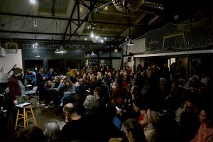 Paris Collectif pousse à un programme plus engagé et radical à gauche