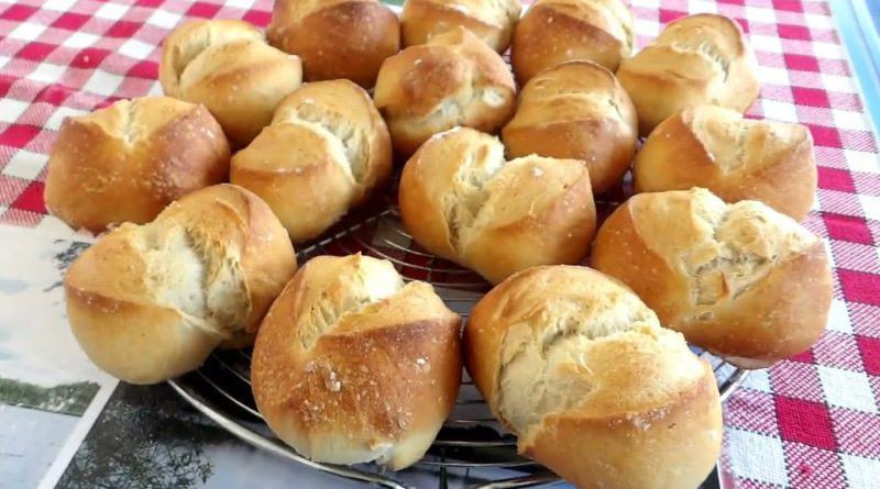 Petites boules de pain maison à la poolish