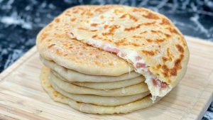 Petits pains farcis à la poêle : économiques et rapides !