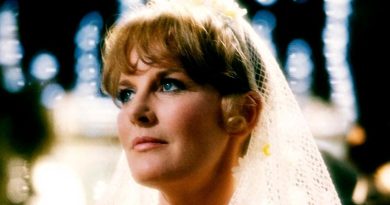 Petula Clark : 5 informations essentielles sur l'interprète de « Downtown »