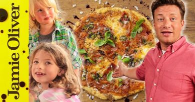 Pizza Familiale Rapide avec Jamie, Petal et Buddy Oliver