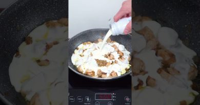 Poulet aux Champignons et Sauce Moutarde : Recette Savoureuse