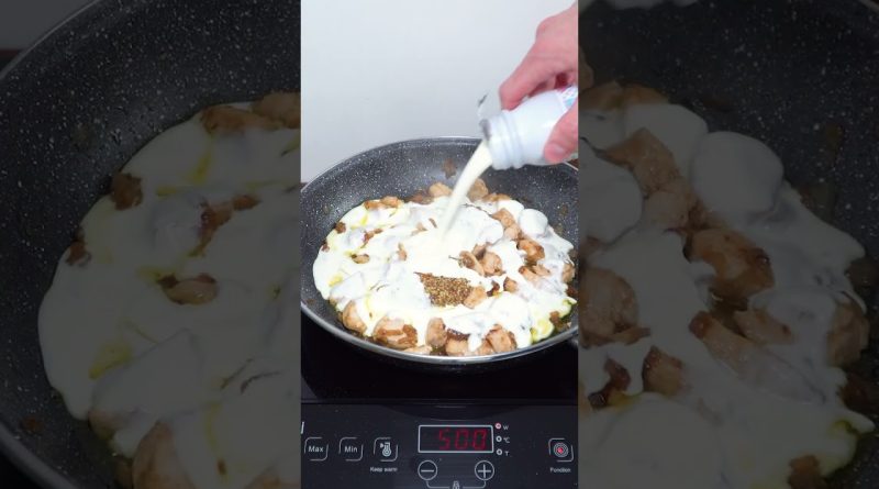 Poulet aux Champignons et Sauce Moutarde : Recette Savoureuse