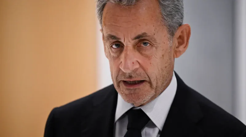 Pourquoi Nicolas Sarkozy, avocat au barreau de Paris, n’a-t-il pas été radié après ses procès ?