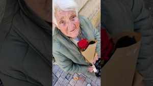 Pourquoi laisser nos grands-parents pleurer dans l'ombre ?