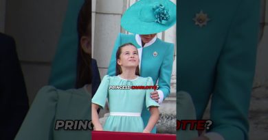 Pourquoi le prince Louis porte toujours des shorts ? 👑🩳